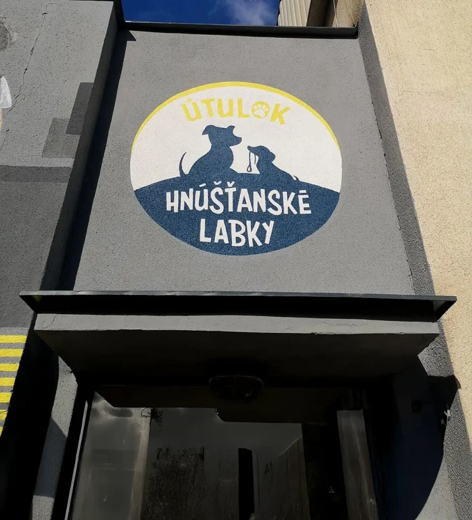 panik71 Hnustanske labky 2019, Panika71 - Umělecké portfolio, 2026, Hnúšťanské labky, Malba na objednávku | Jozef Spodniak